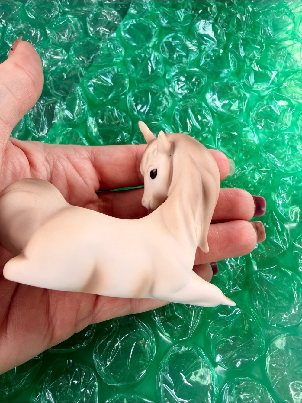 Josef Originals Unicorn Figurines: Unicorns, Set of 2 - Picture 5 of 10